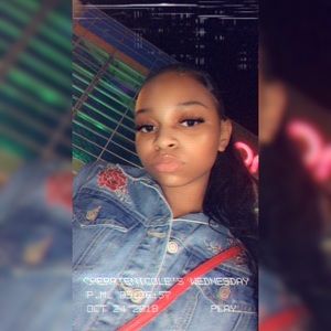 Meet your Posher, Cherrie